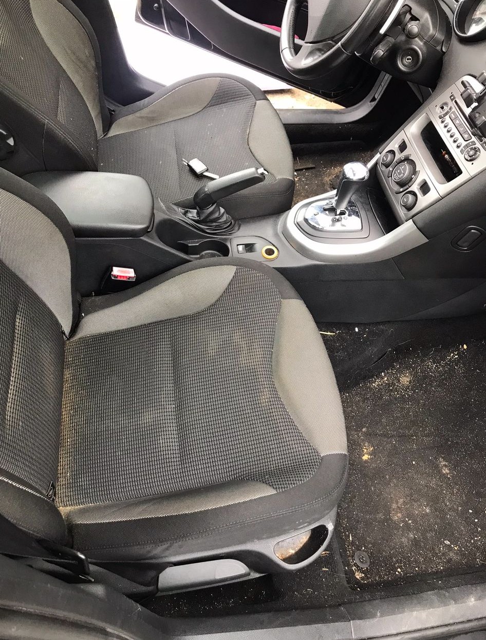 Avant nettoyage auto